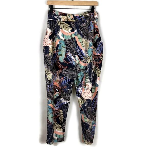 Portmans Women's Black Floral Tropical Paperbag Waist Trousers, Size US 12/16AUS - Picture 2 of 9